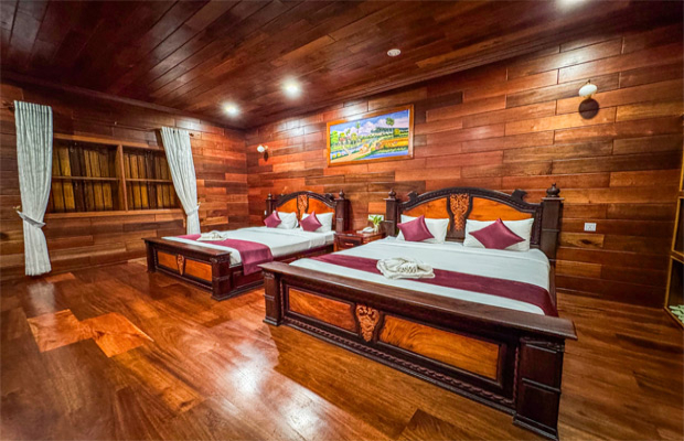 Piseth Deluxe Twin Room