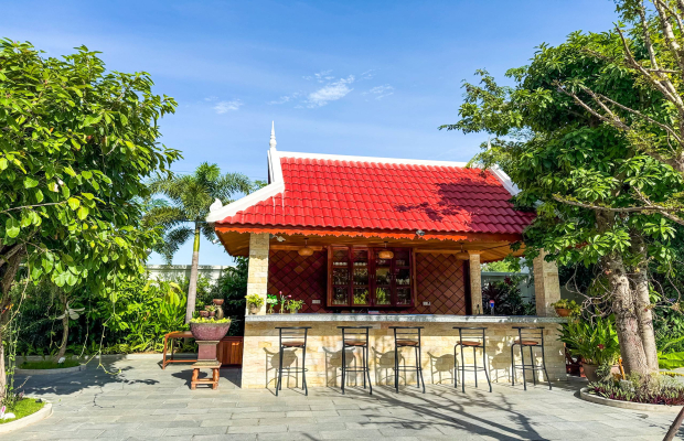 Services & Facilities