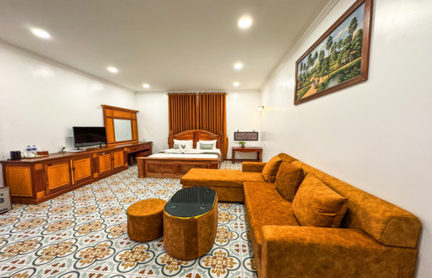 Services & Facilities